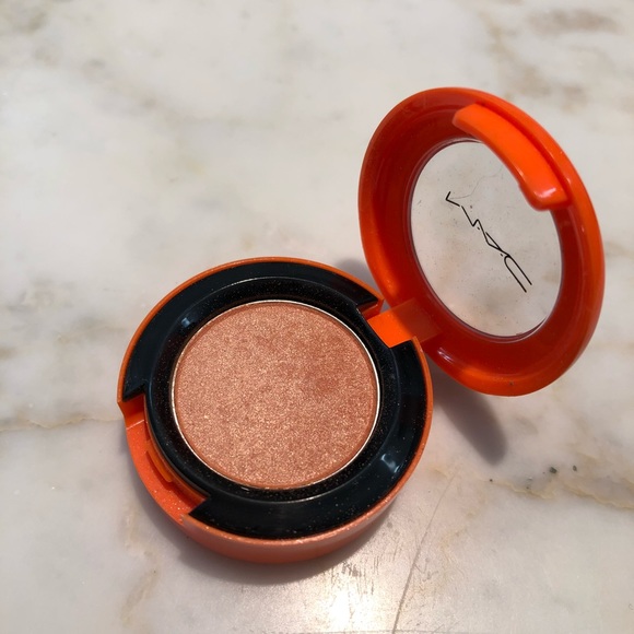 MAC Cosmetics Other - MAC Neo-Sci Fi Collection - RARE! 🌙